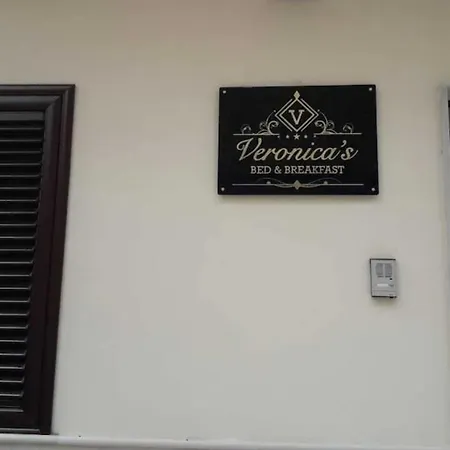 Veronica *